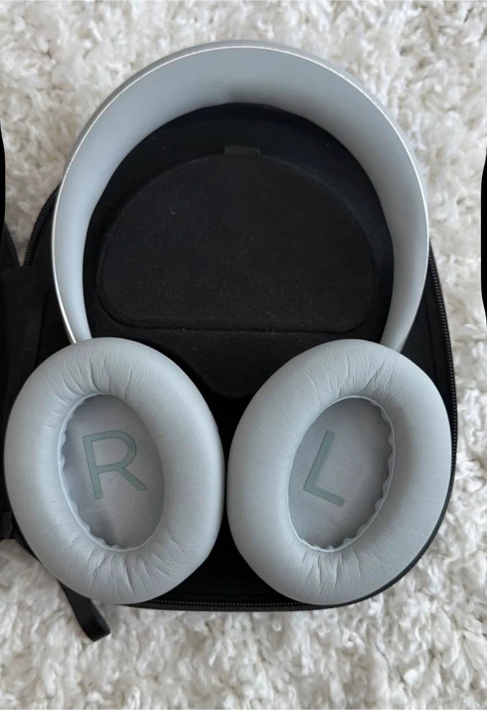 Bose Noise Cancelling Headphones 700 - photo 2