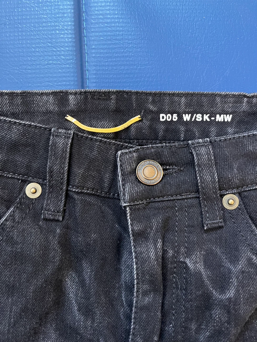 Saint Laurent D05 W/SK-MW Jeans