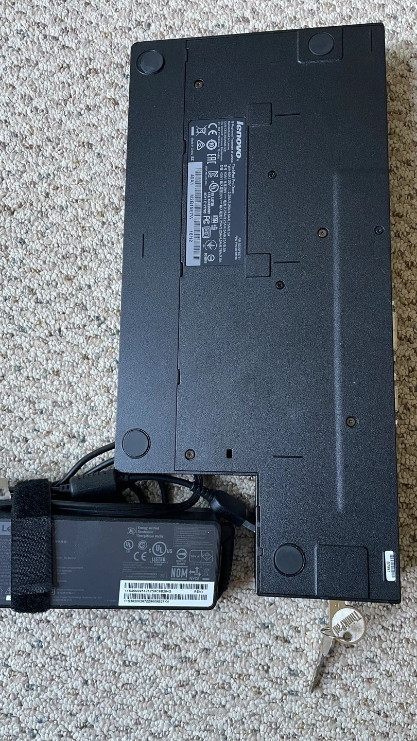 Lenovo ThinkPad Pro Dock 40A1 with Power Adapter