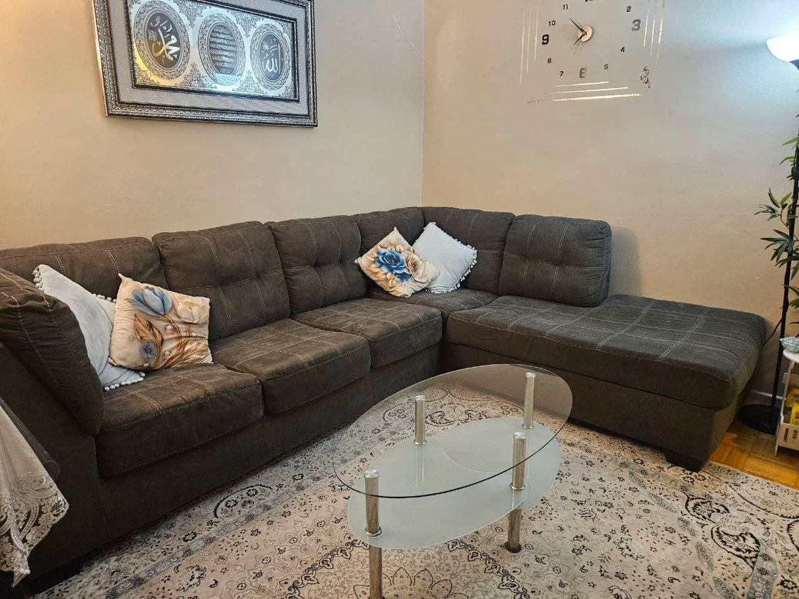 Dark Grey Sectional Sofa with Chaise