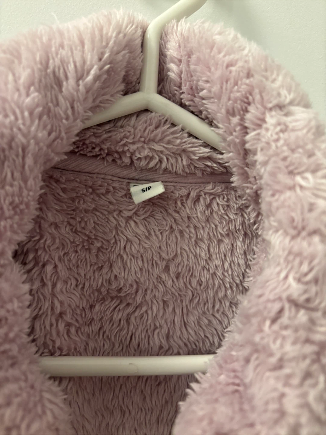 Uniqlo Soft Pink Fleece Jacket - photo 2