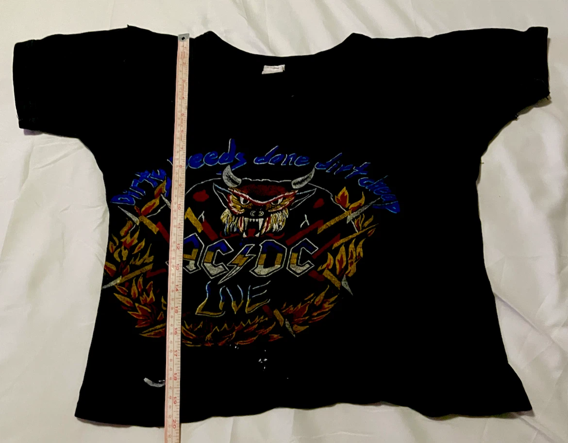 AC/DC “Dirty Deeds Done Dirt Cheap" 76’s Concert T-Shirt. - photo 4