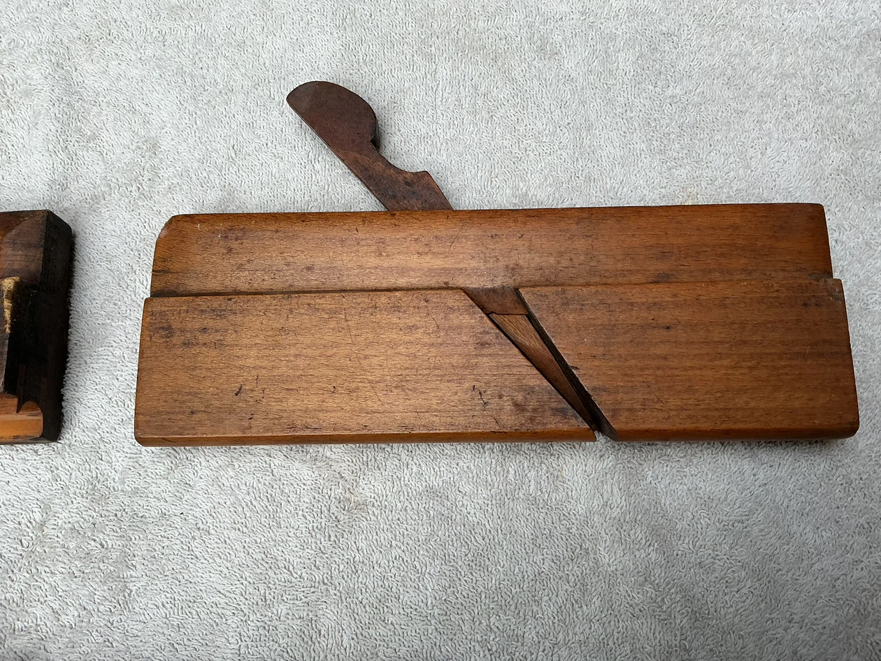 Set of 3 Antique Wooden Hand Molding Planes No Blades - photo 3
