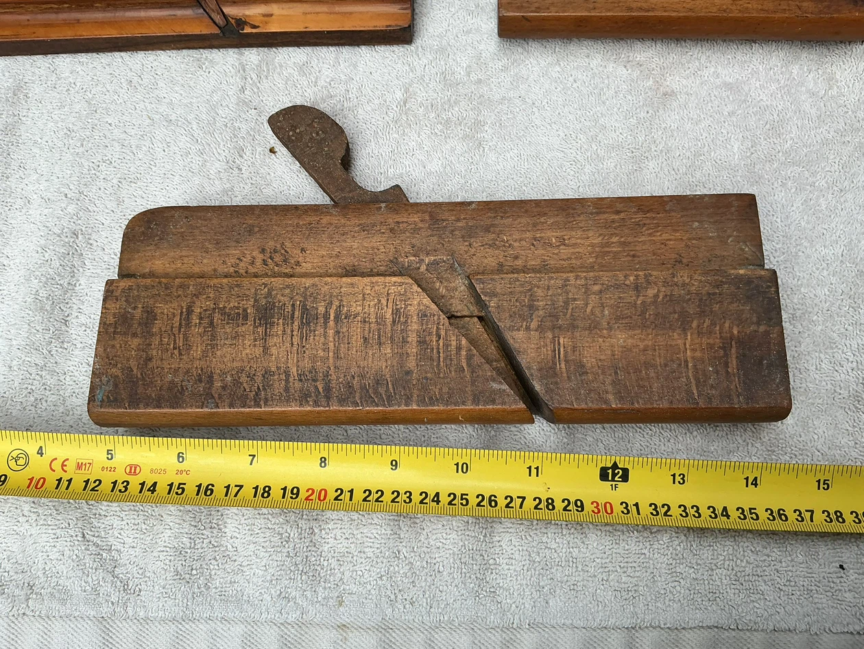 Set of 3 Antique Wooden Hand Molding Planes No Blades - photo 4