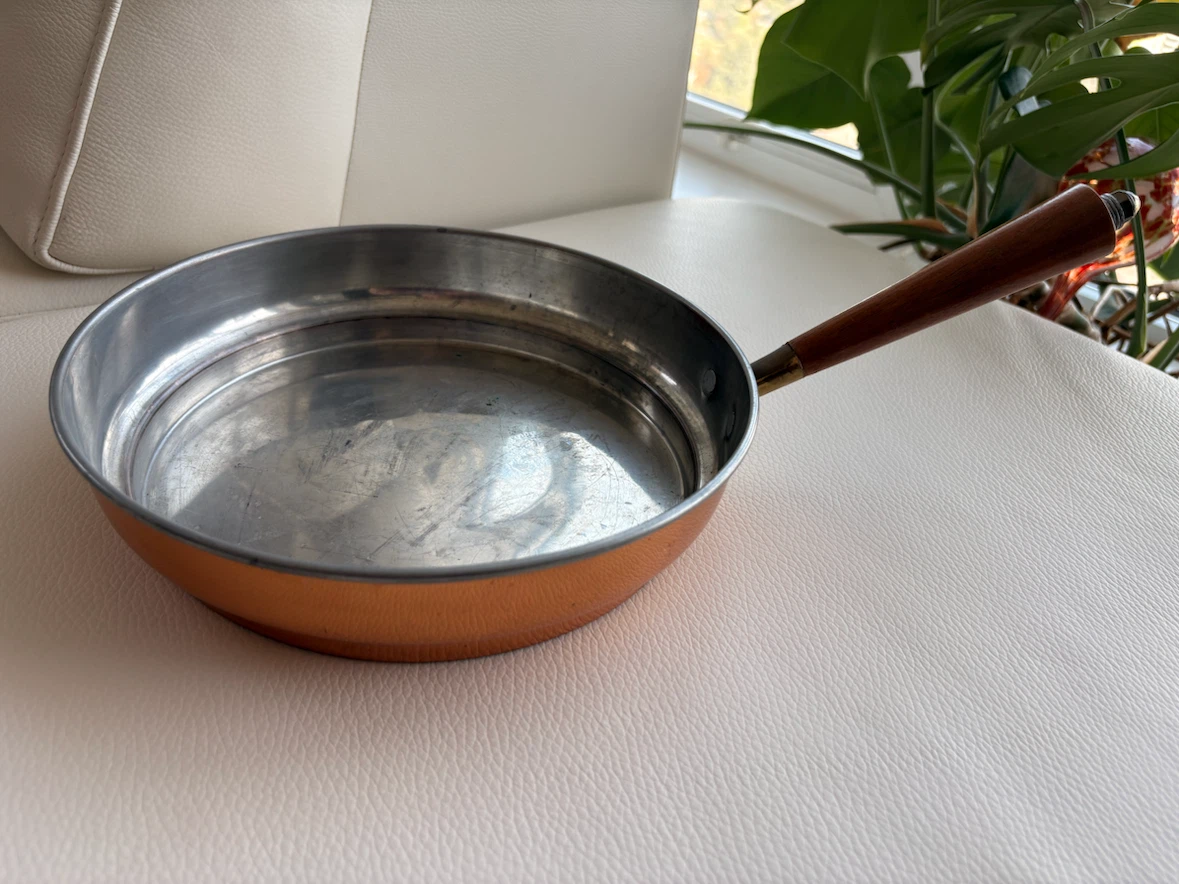 Copper Frying Pan with Wooden Handle - photo 2