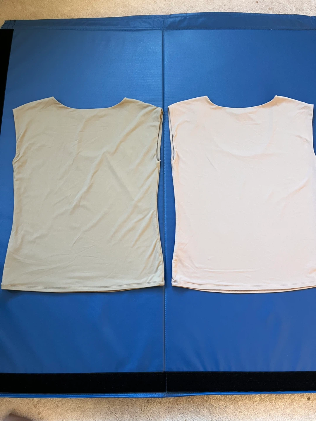 Two RW&CO sleeveless tops - photo 2