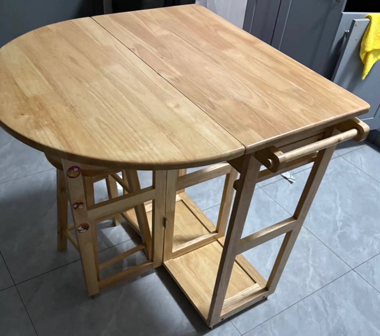 Wooden Drop-Leaf Folding Dining Table
