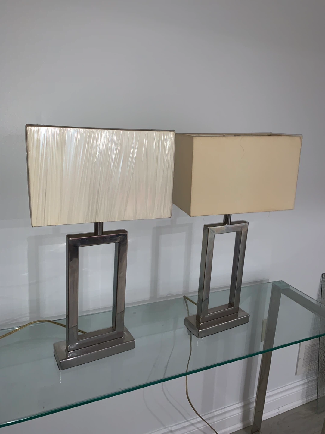 Set of Two Modern Rectangular Table Lamps - photo 4