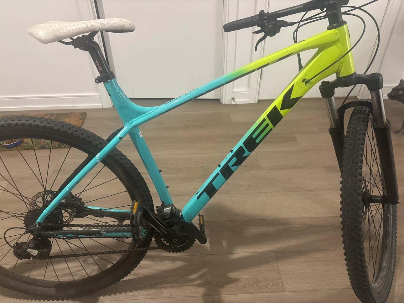 Trek Marlin 5 Mountain Bike