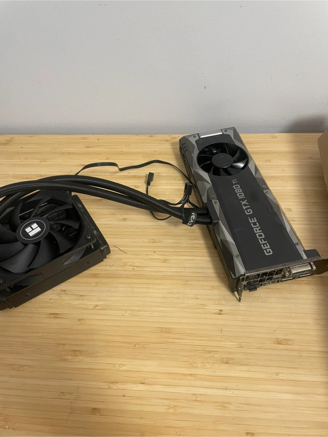 EVGA GeForce GTX 1080 Ti Hybrid Graphics Card