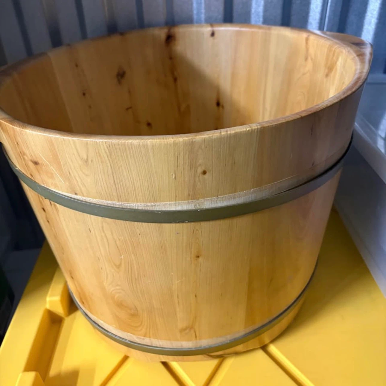 Natural Wood Bucket