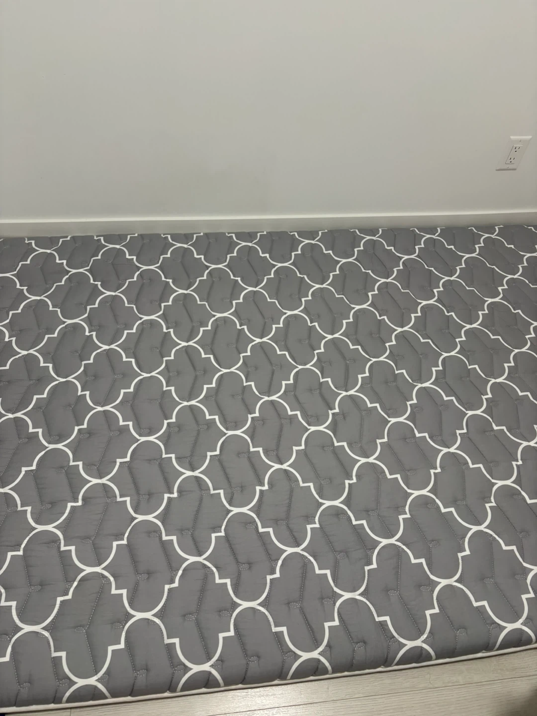 Doubled sized futon mattress - photo 2