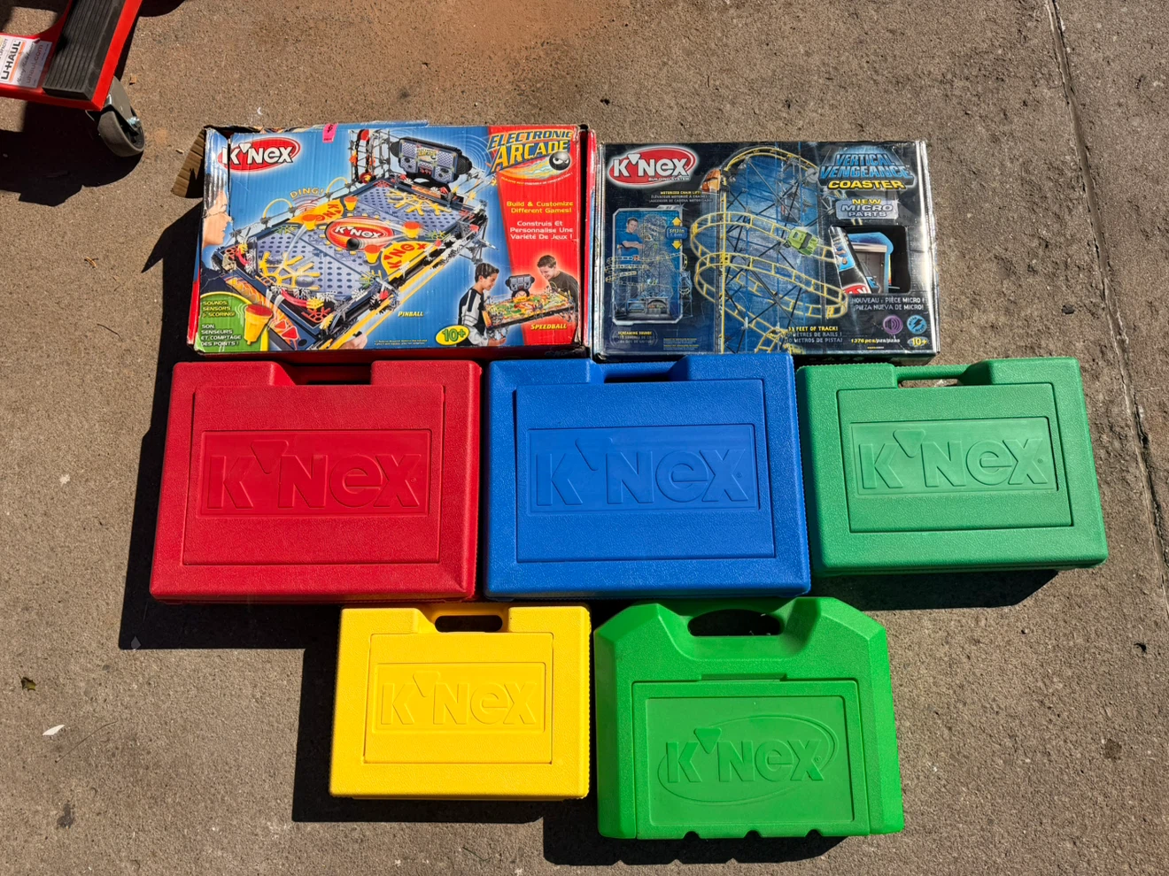 Large K'NEX Building Set Collection