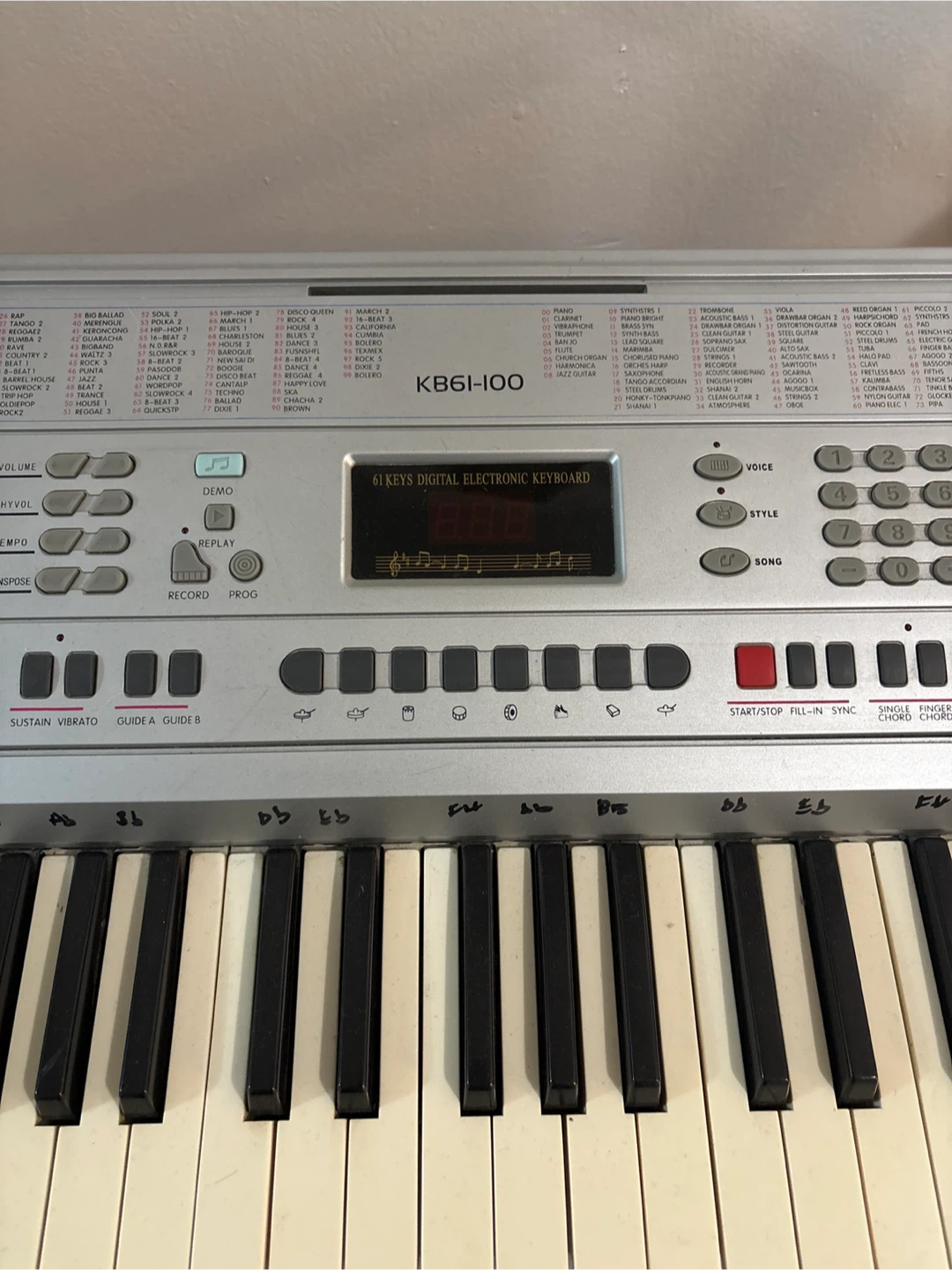 KB61-100 61-Key Digital Keyboard with Stand - photo 2