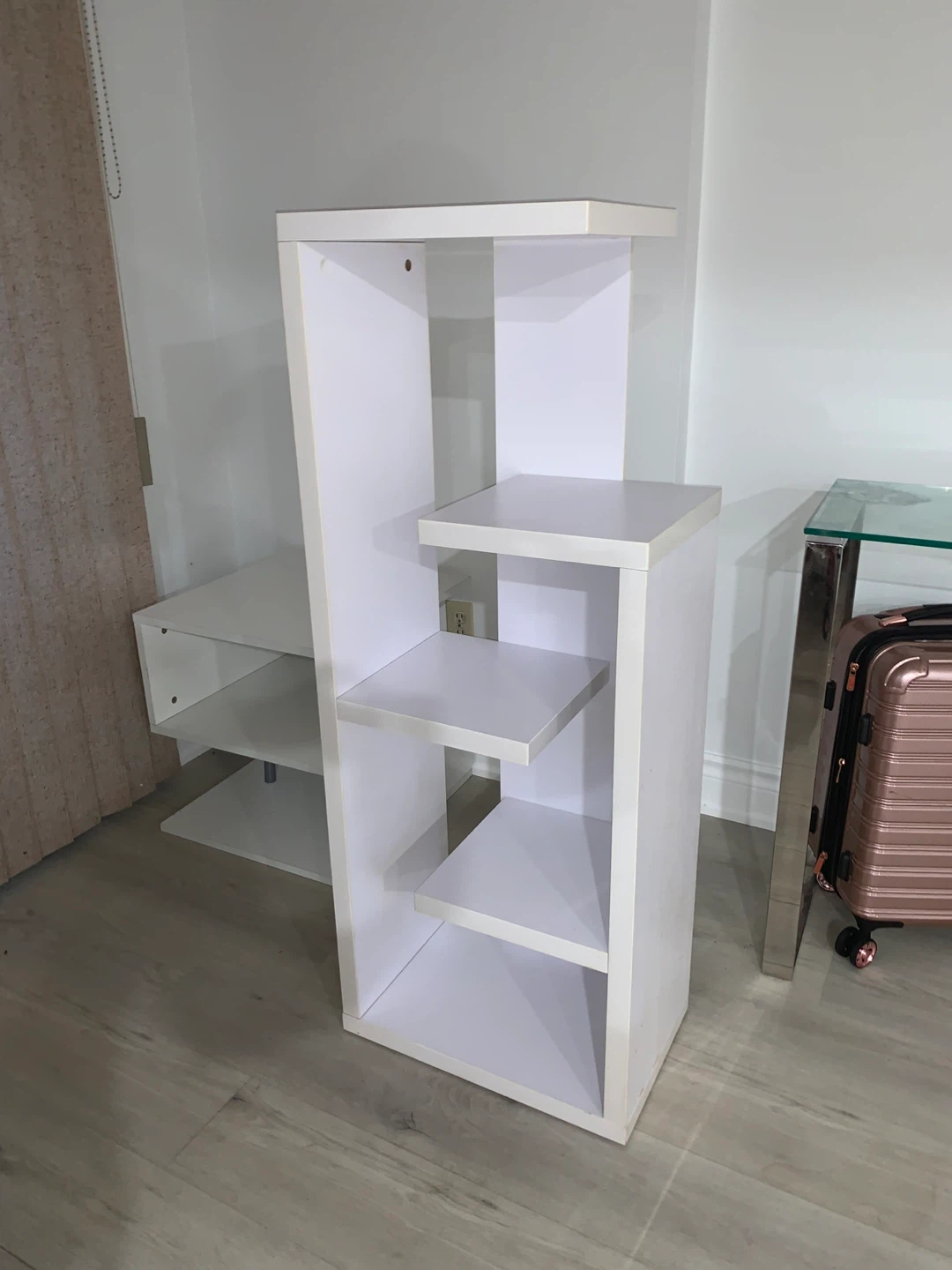 White Modern Asymmetrical Shelving Unit - photo 2