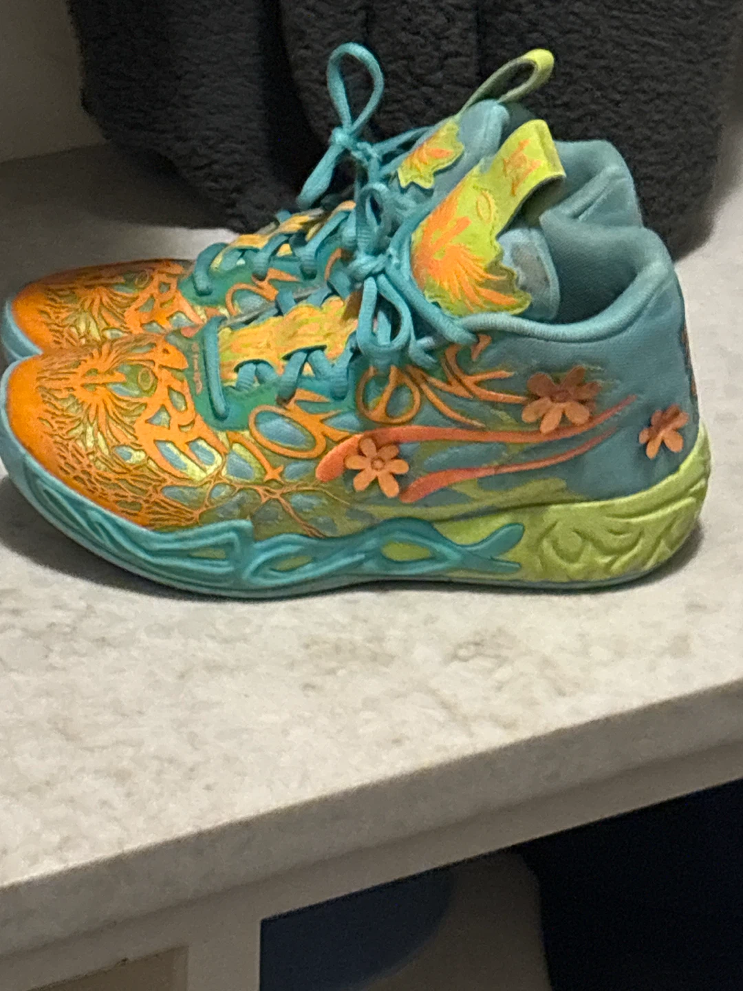 Lamelo shoes scooby doo
