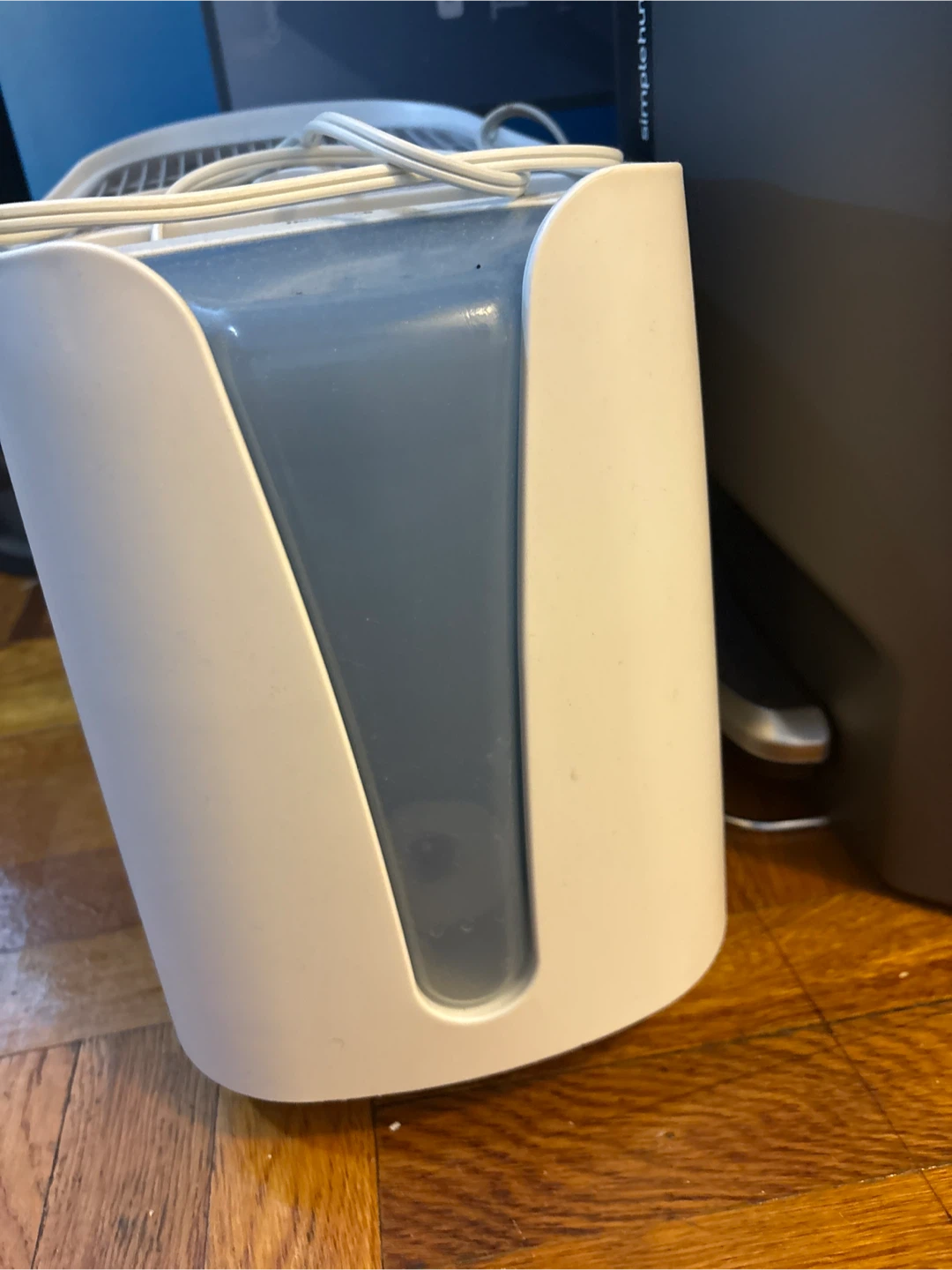 Honeywell Invisible Mist Humidifier - photo 3