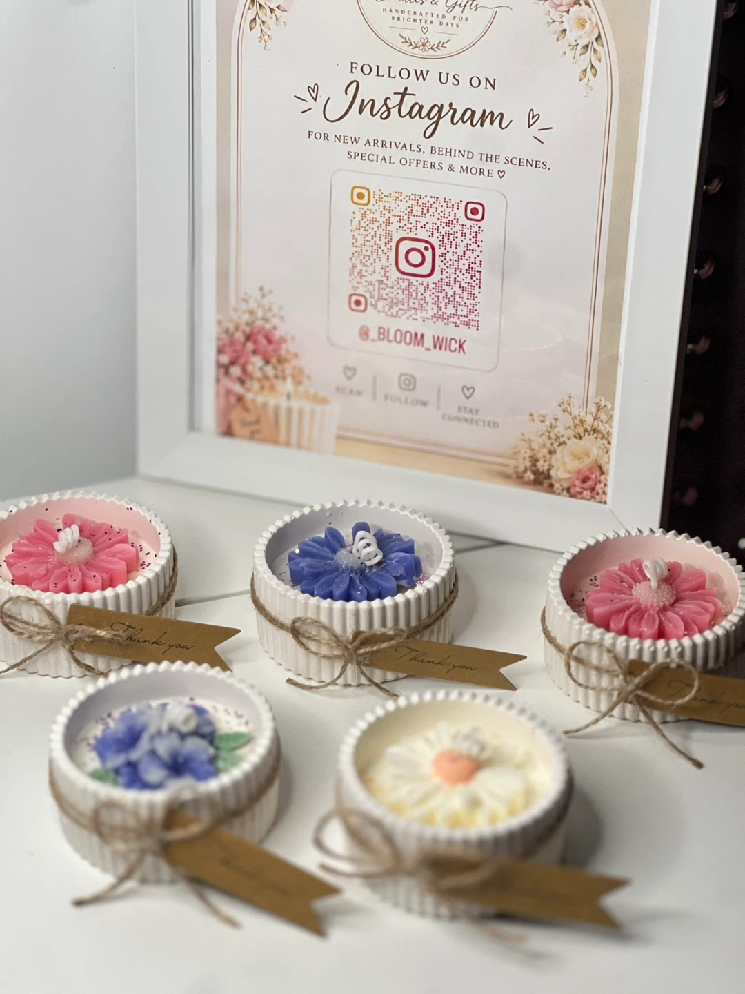 Bloom Wick Handcrafted scented Flower Candles - photo 2