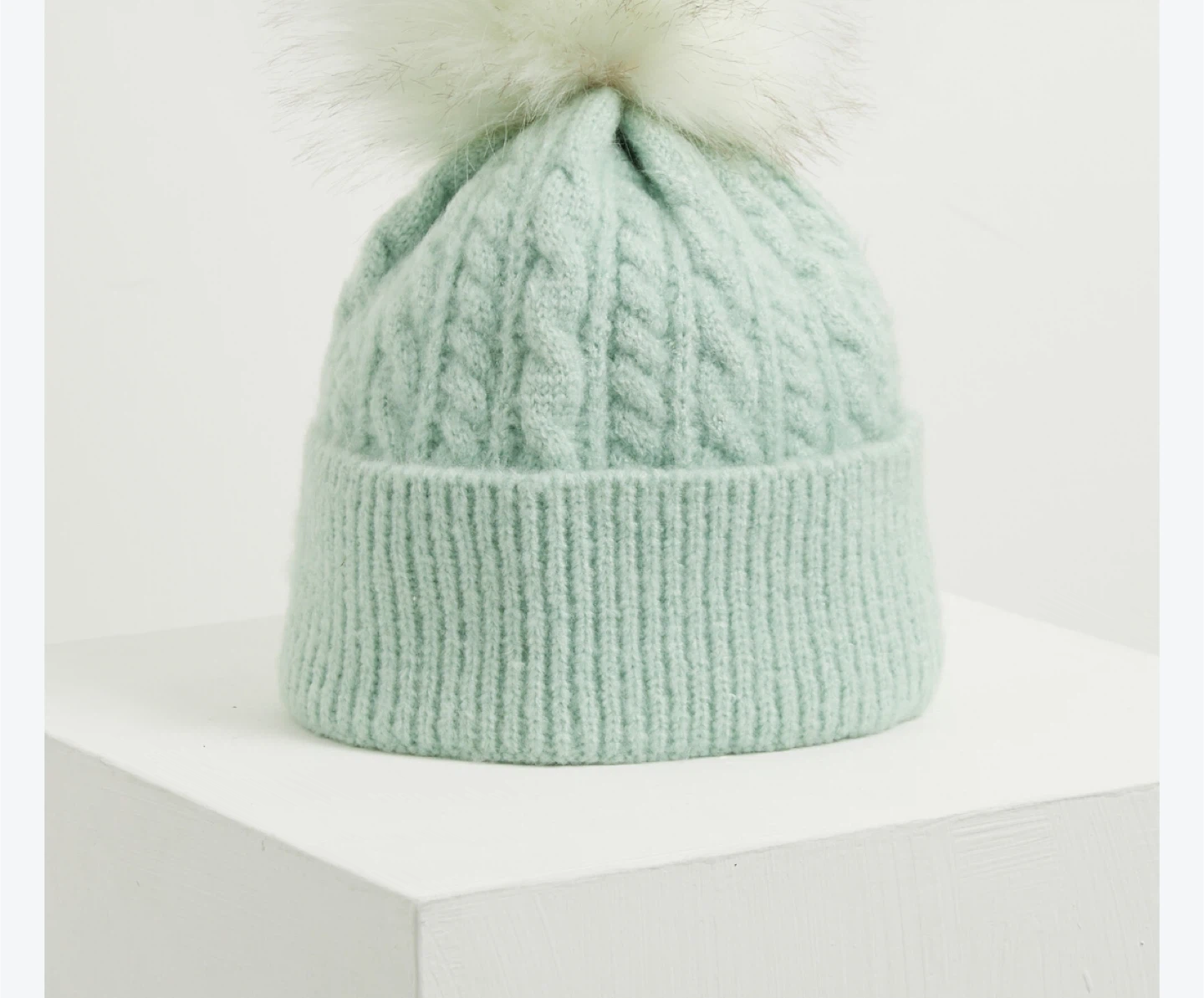 Love & Lore Cable Knit Pom Pom Toque