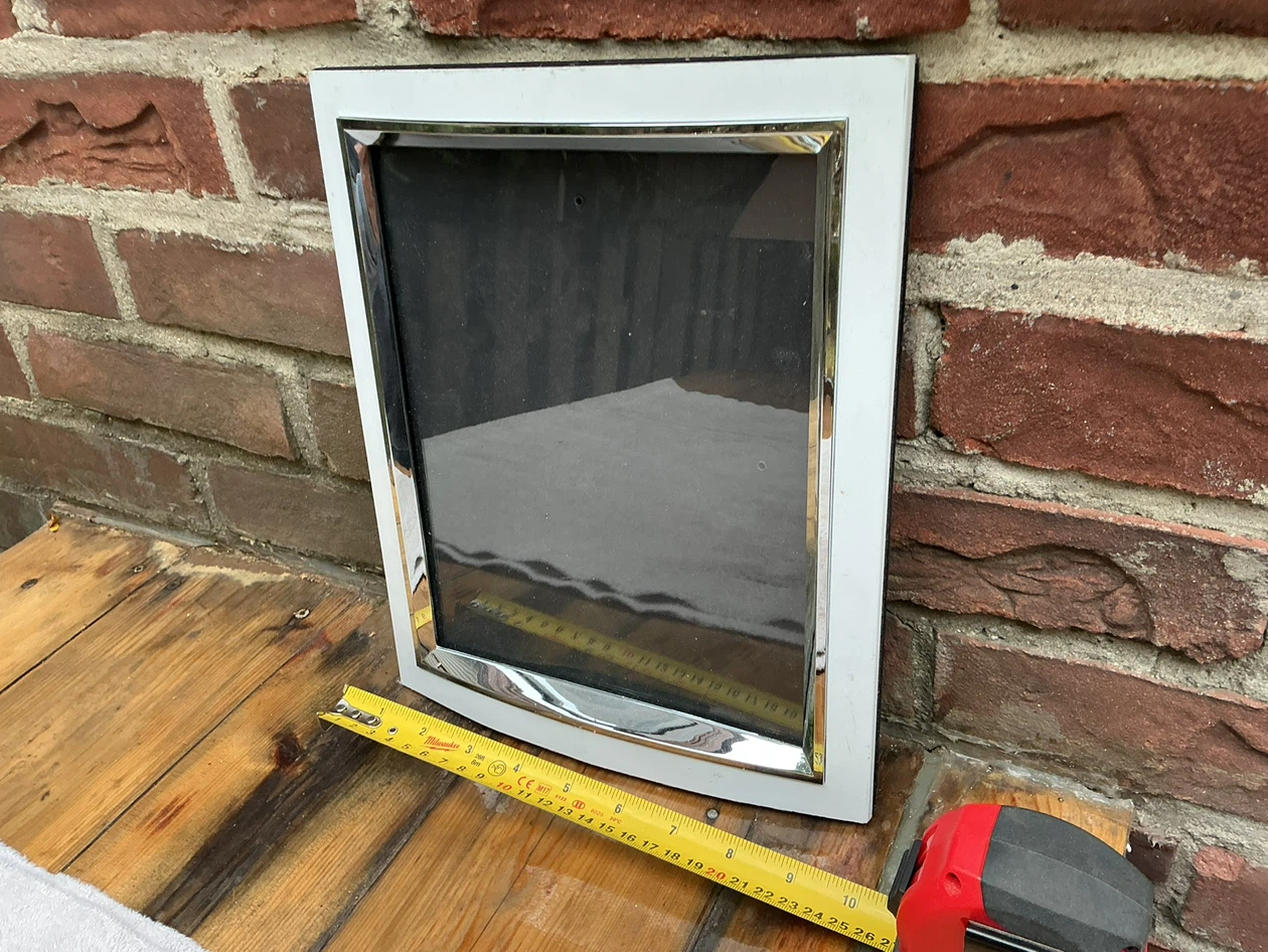 New Splash Int'l Modern Picture Frame ! - photo 2