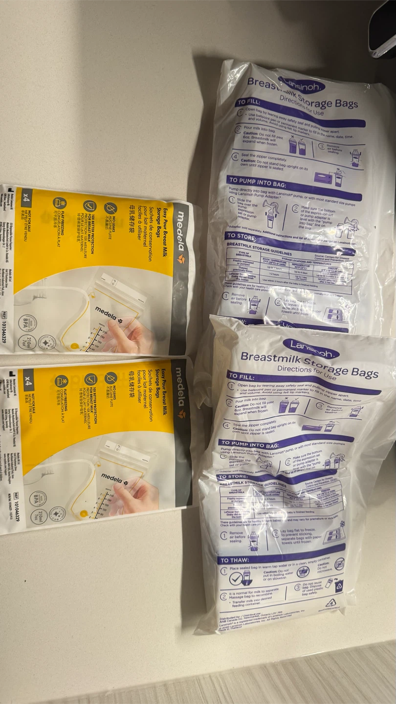 Medela and Lansinoh Breastmilk Storage 100 Bags