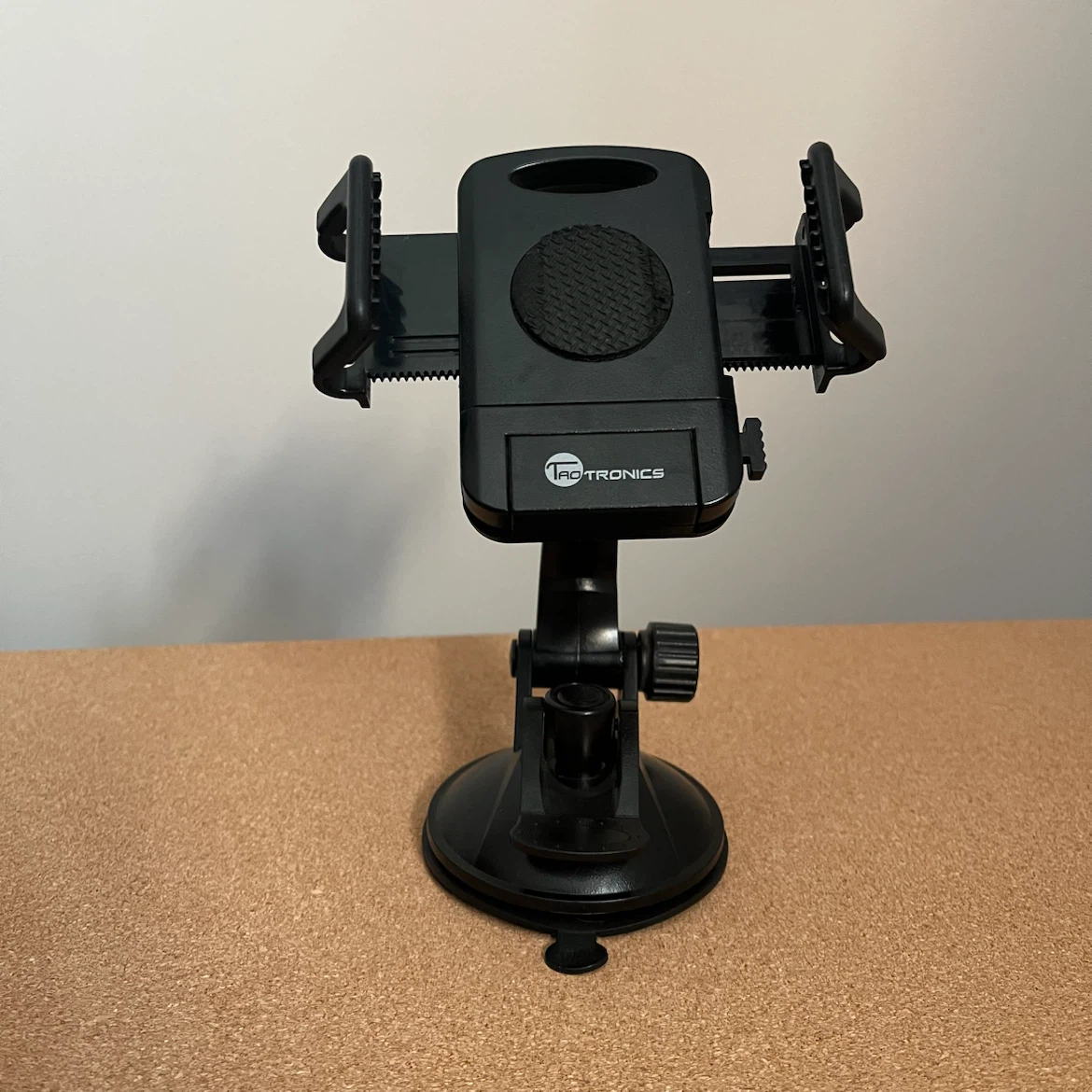 TaoTronics Car Smartphone Holder - photo 2