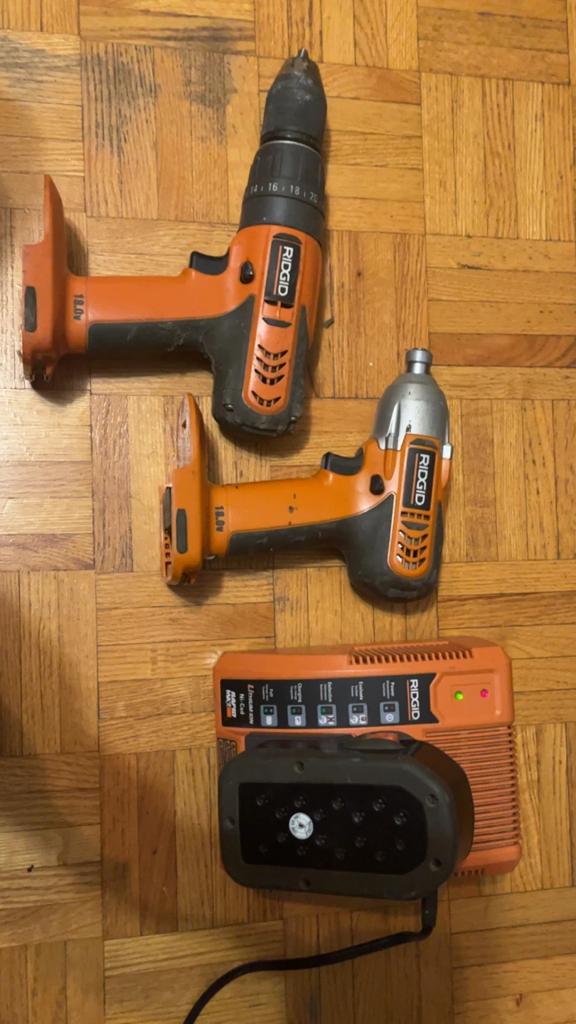 Ridgid 18V Tool Set with Charger