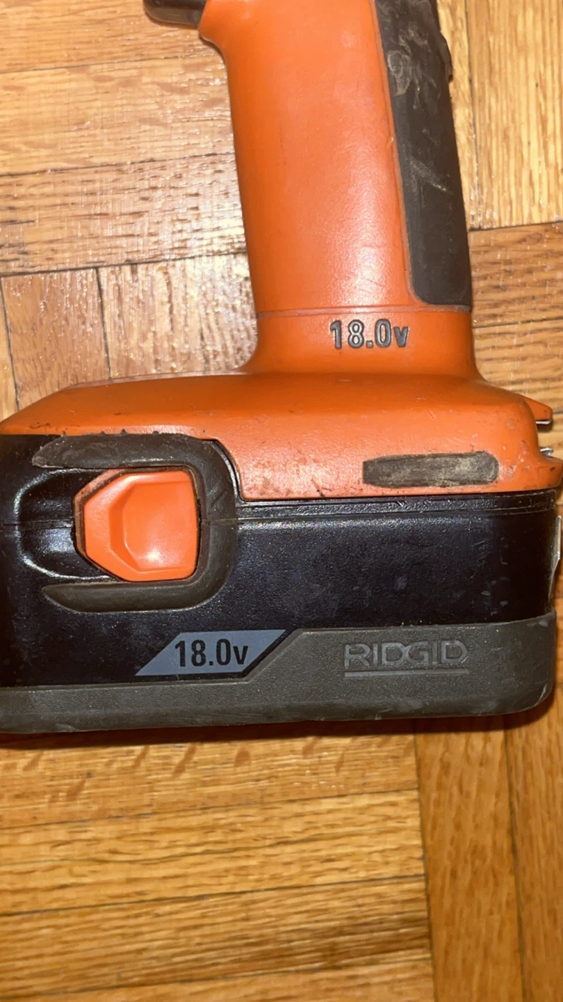 Ridgid 18V Tool Set with Charger - photo 3