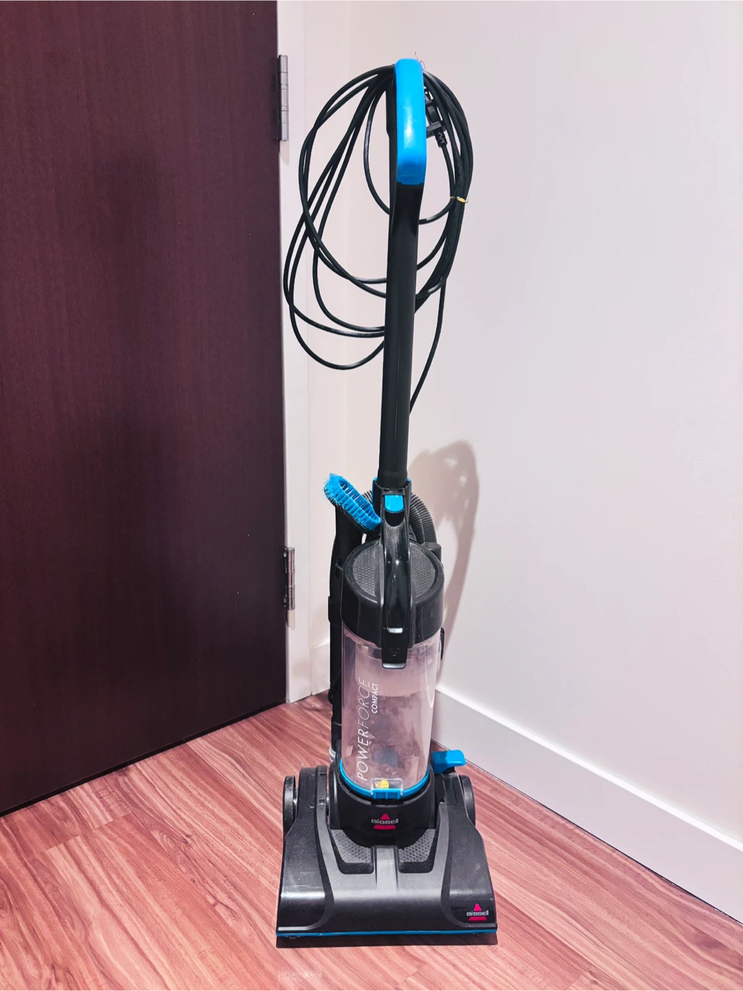 Bissell Powerforce Bagless Vacuum - photo 2