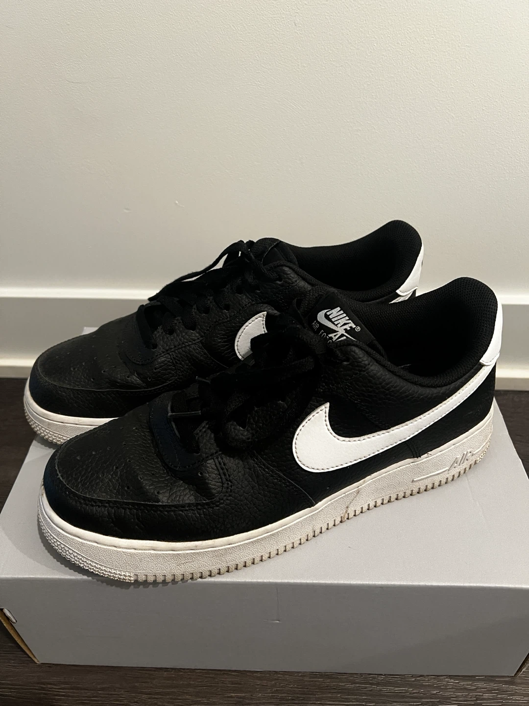 Nike Air Force 1 '07 Black/White Men's Size 10
