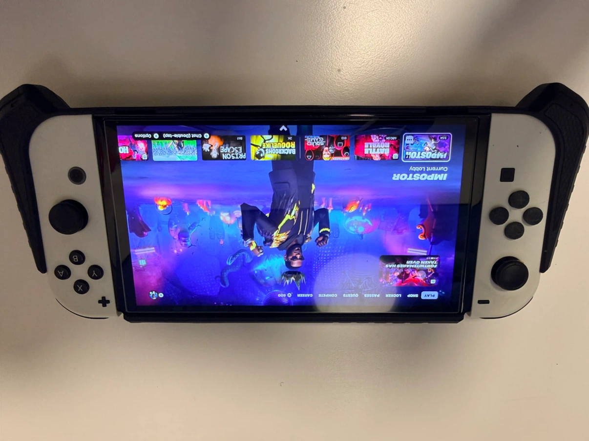 Nintendo Switch OLED with dock and 1TB sd card ! 220 - photo 4