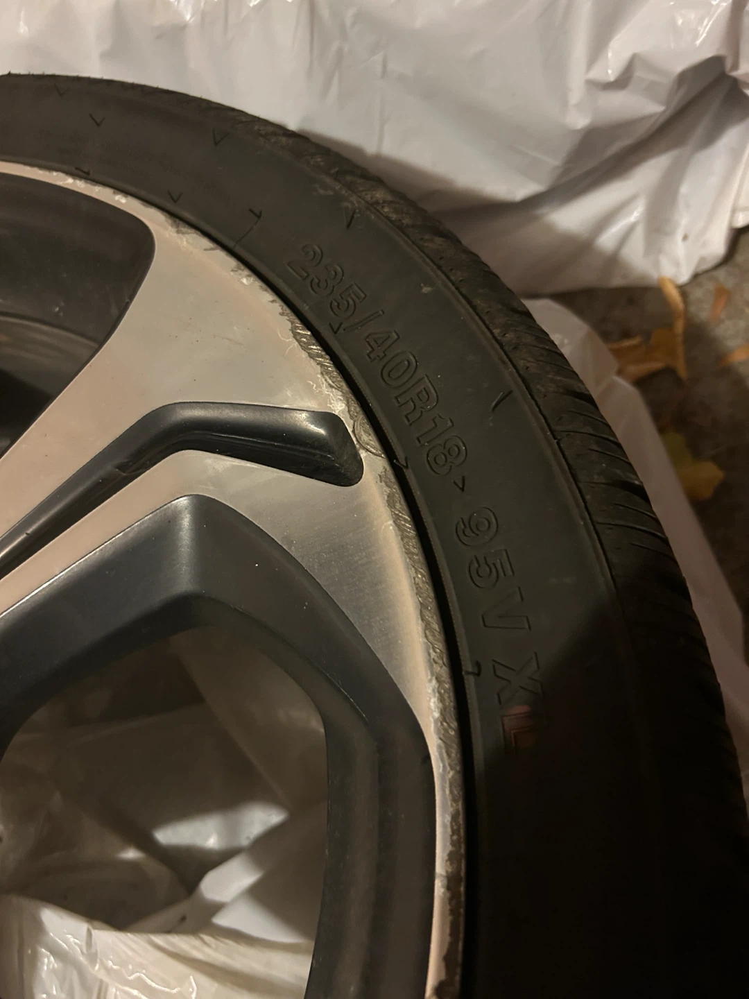 Winter tires on rims 114.3x18  |  235/40R/18 - photo 3