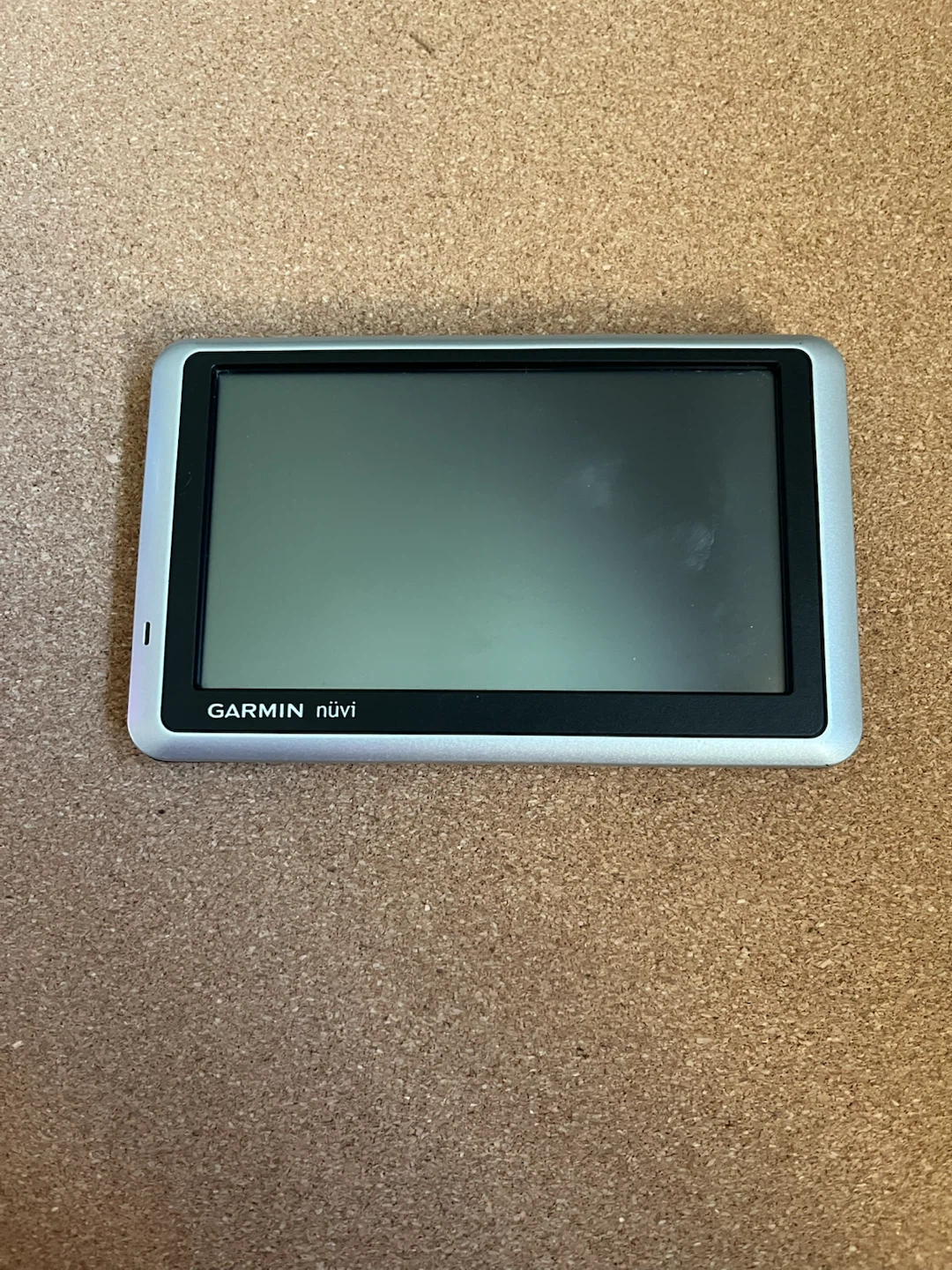 Garmin Nuvi 1350 GPS w/ Mount and Charger - photo 2
