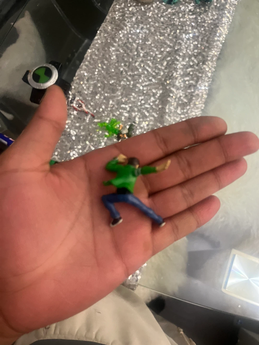 Ben 10 action figure - photo 2