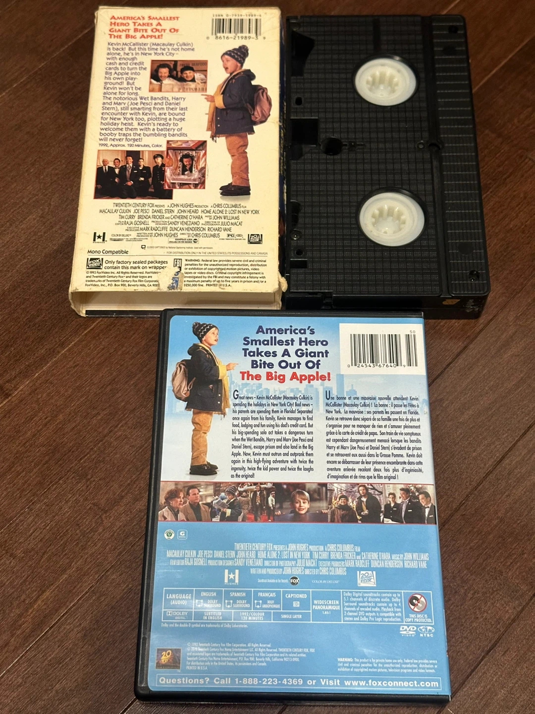 Home Alone 2 Lost in New York VHS and DVD set - photo 2