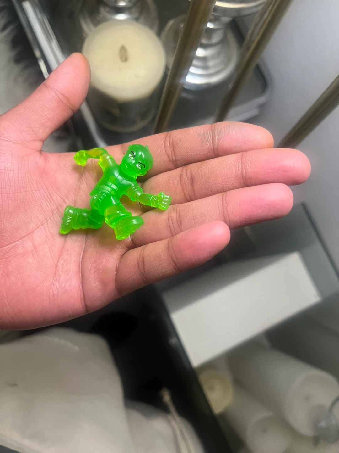 Green ben 10 figure - photo 2