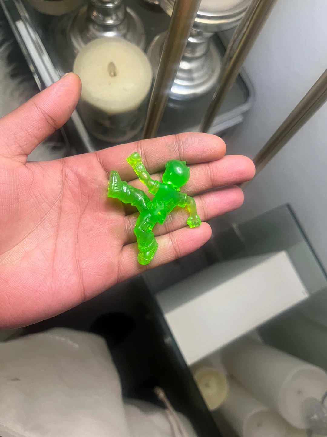 Green ben 10 figure - photo 3