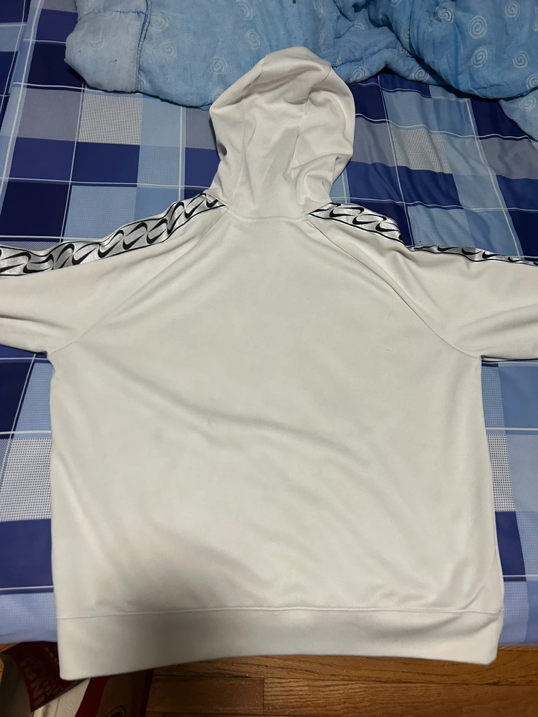 Nike Hoodie White - photo 2