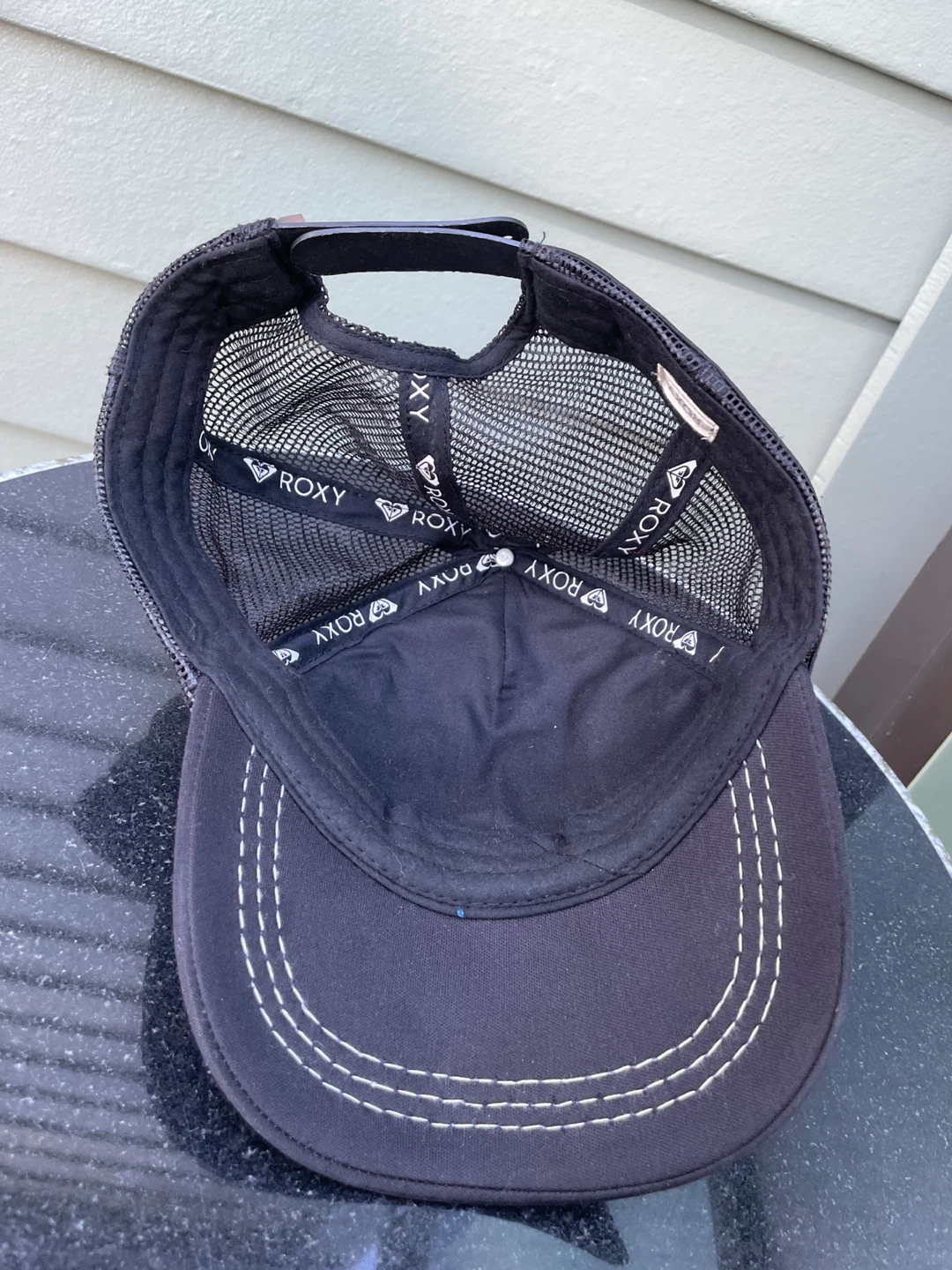 Roxy Tropical Print Mesh Trucker Hat - photo 5