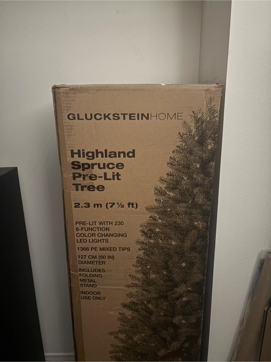 GlucksteinHome Highland Spruce Pre-Lit Tree 7.5 ft - photo 3