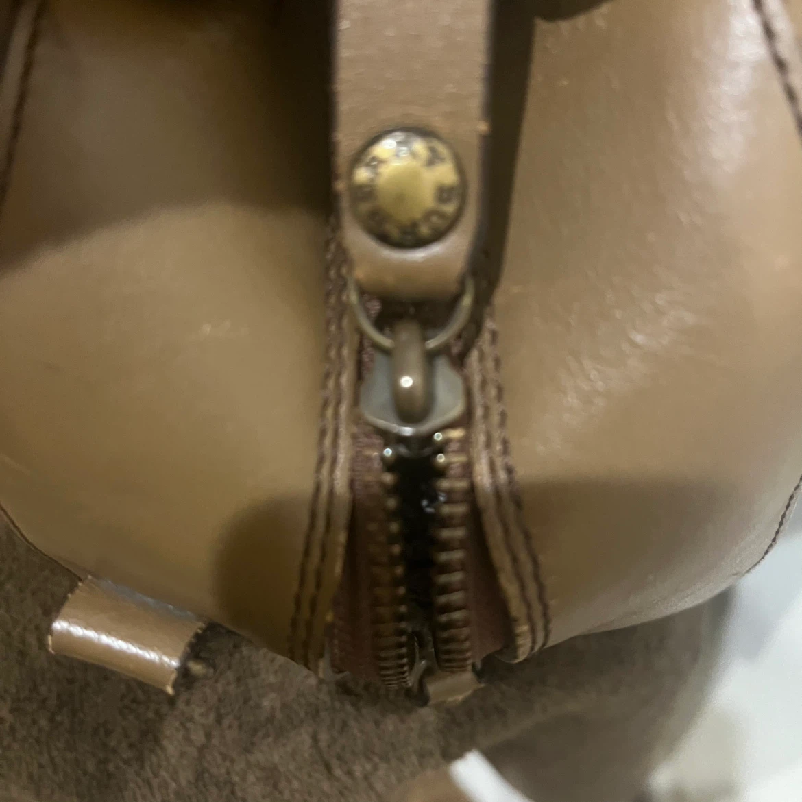 Authentic Burberry Leather Satchel Bag - photo 5