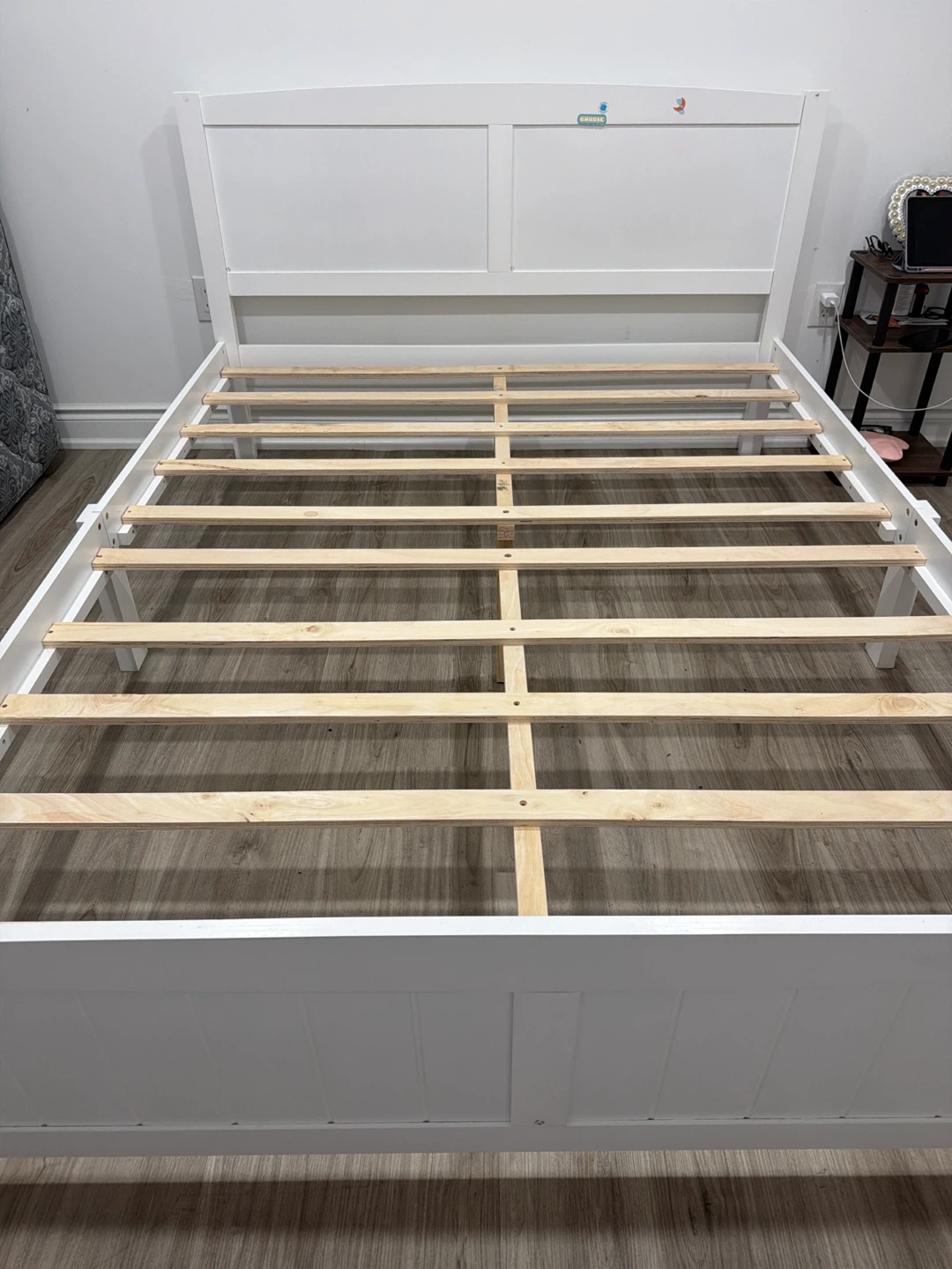 White Wooden Queen Bed Frame - photo 3