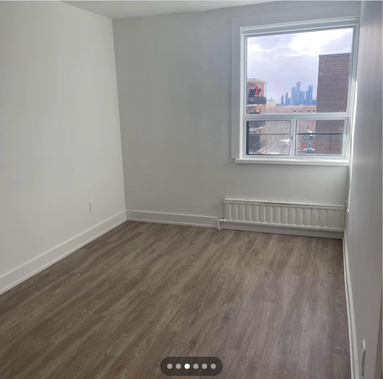Private Room For Rent - photo 2