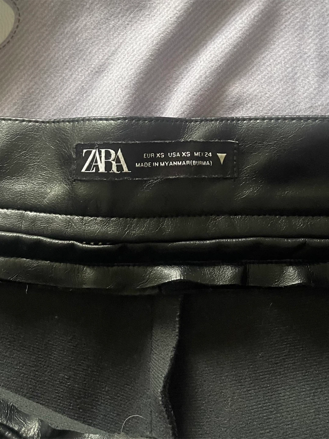 Zara Black Zip Leather Trousers - photo 5