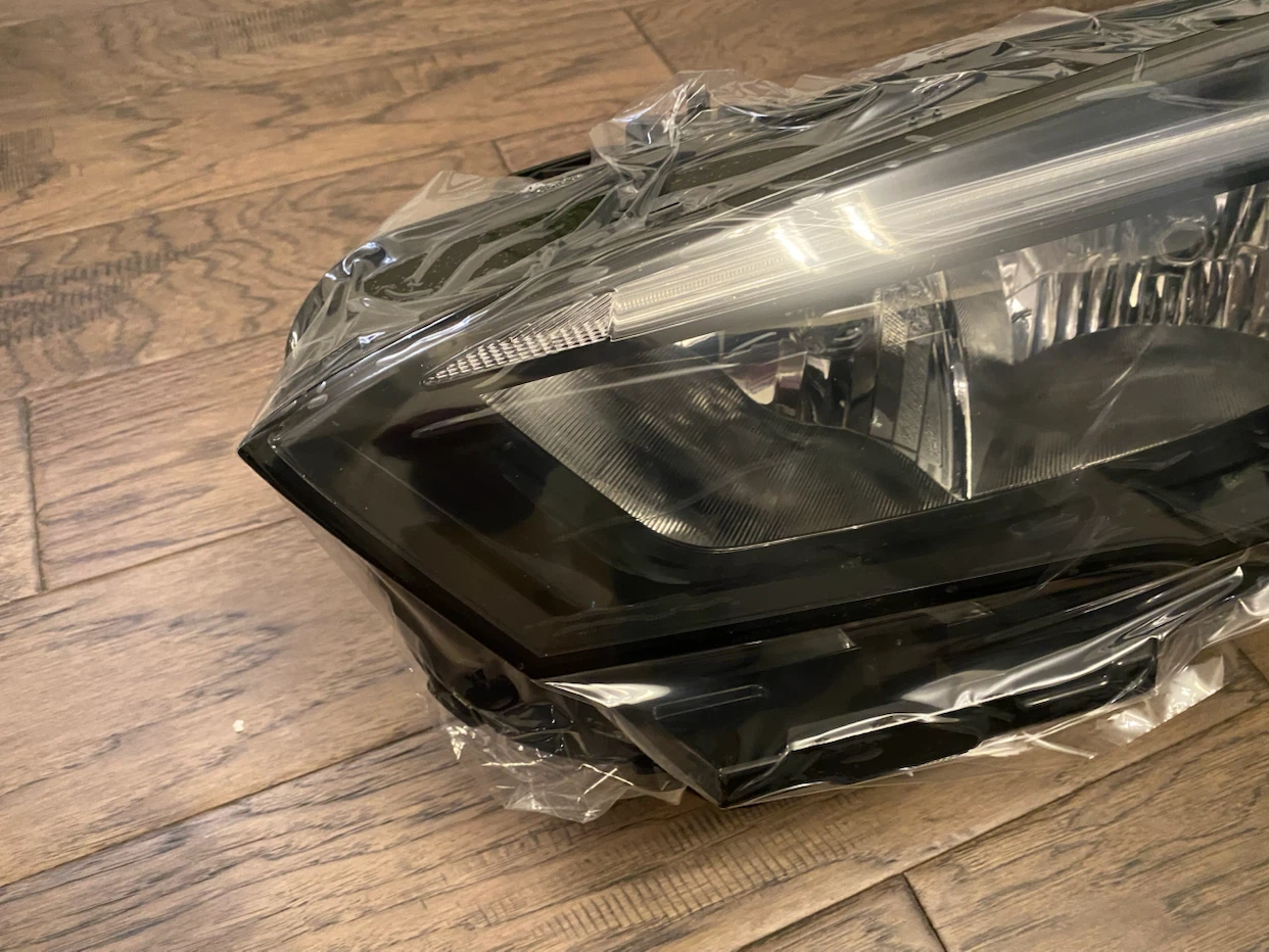 Headlight Buick Encore GX - photo 3