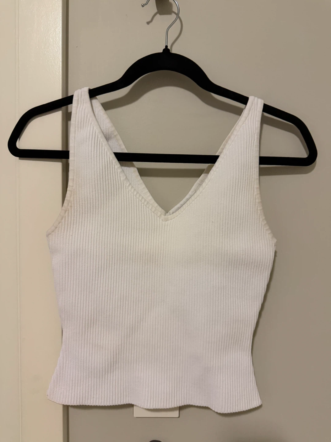 Babaton V neck Top