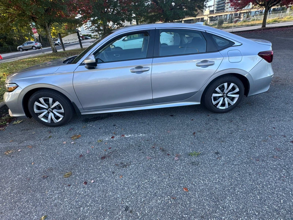 Silver Honda Civic Sedan - photo 2