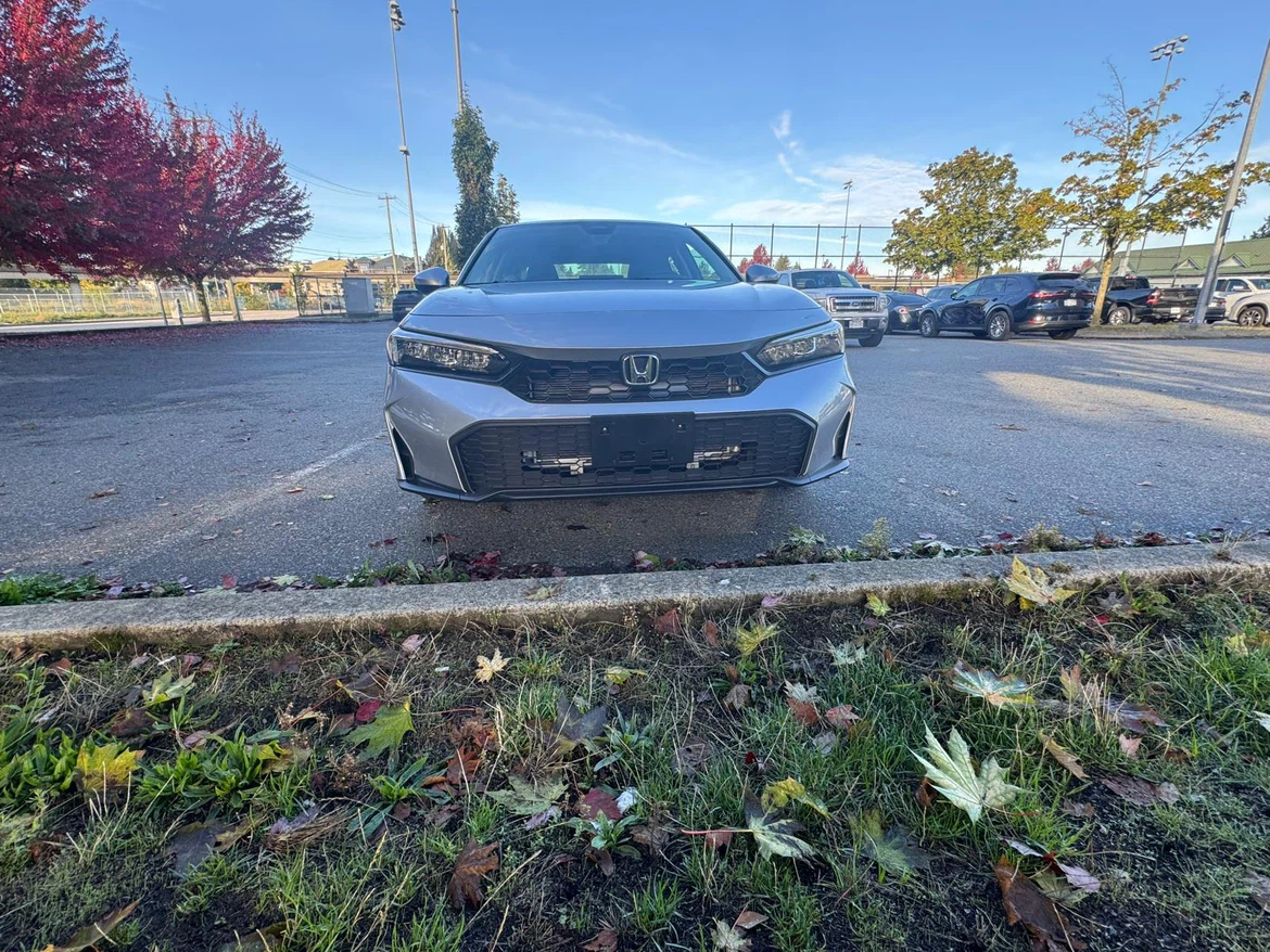Silver Honda Civic Sedan - photo 5