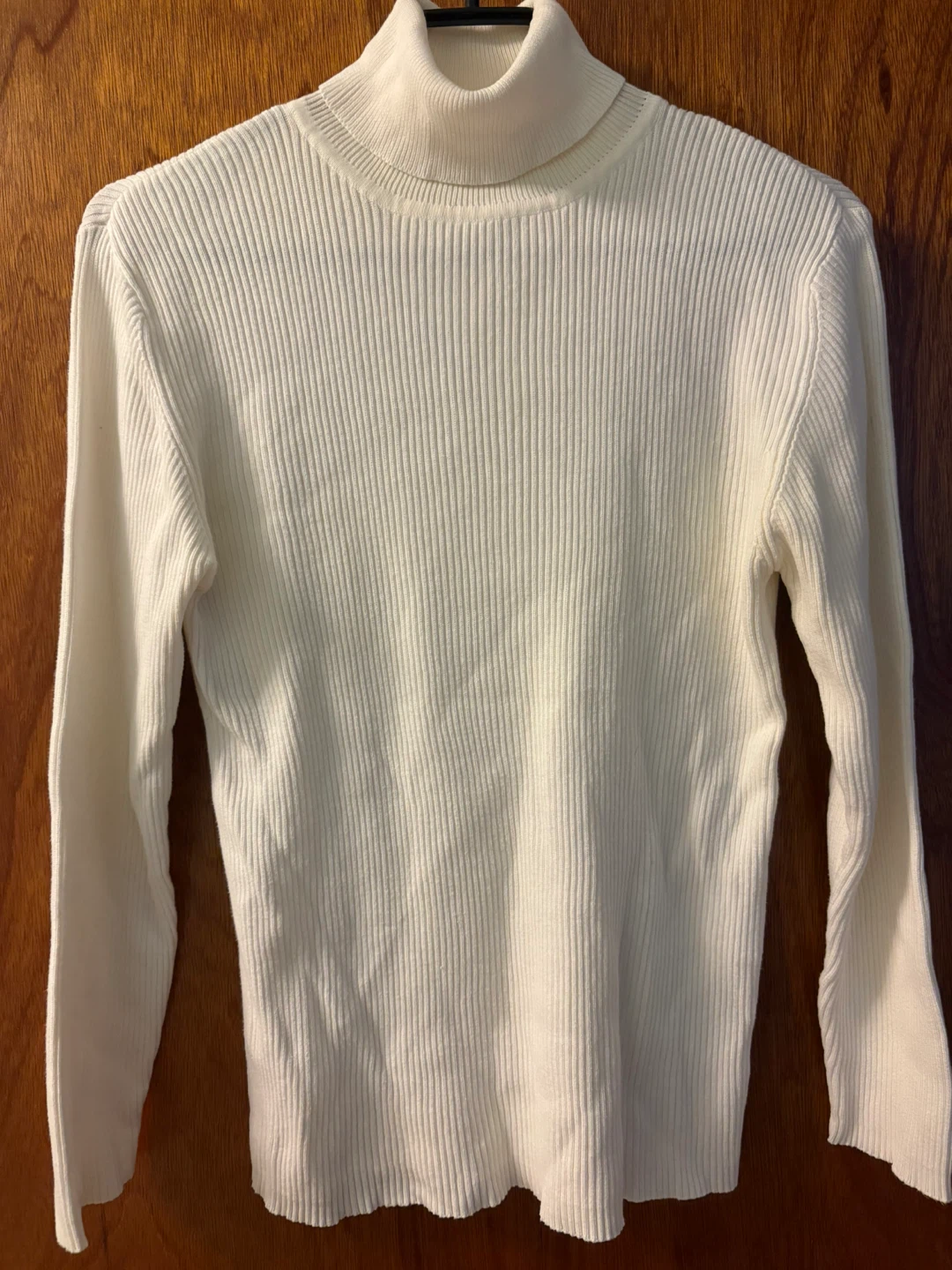 White Ribbed Turtleneck Sweater stretchable size S/M