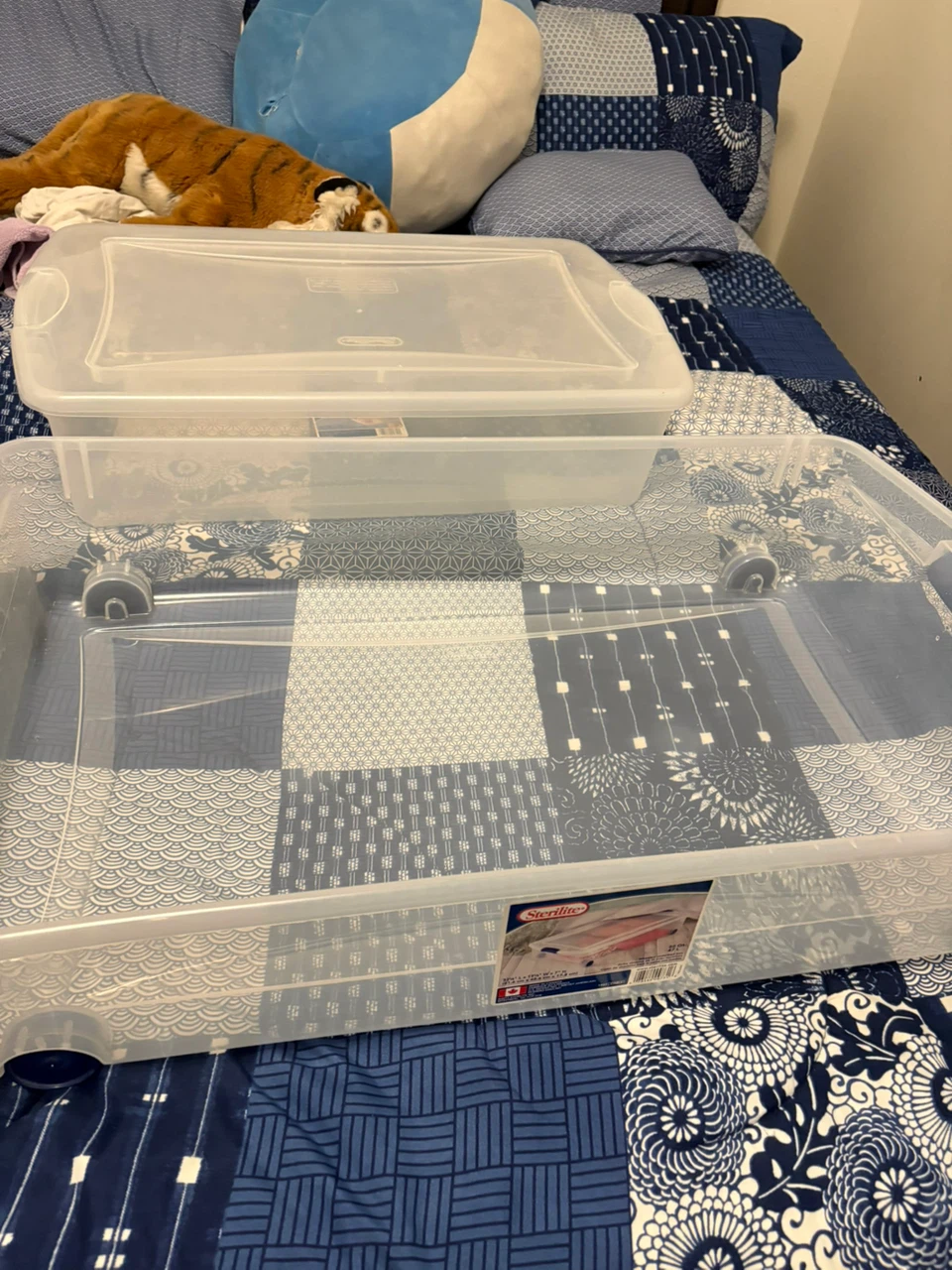 Sterilite 47L Wheeled Underbed Storage Box